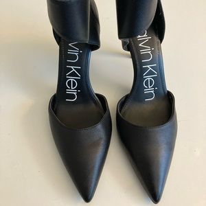 Calvin Klein Black Leather Zippered Pumps